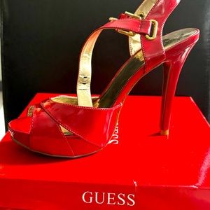 Guess heels- Red